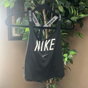 Nike Crop Top Size Medium